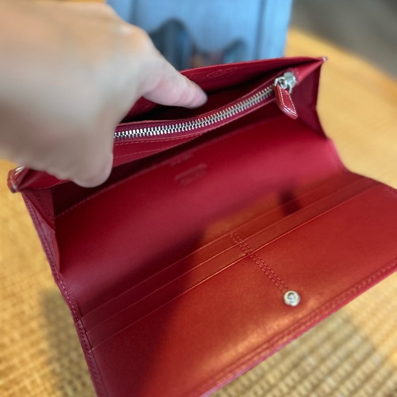 Y2K vintage Authentic Bi-Fold Coach Red Wallet - Picture 7 of 11